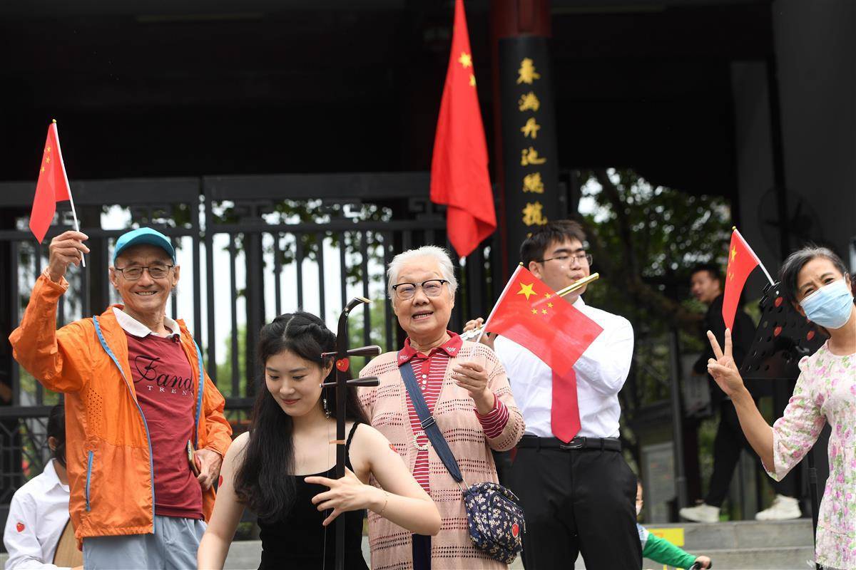 全程见闲打闲不打庄